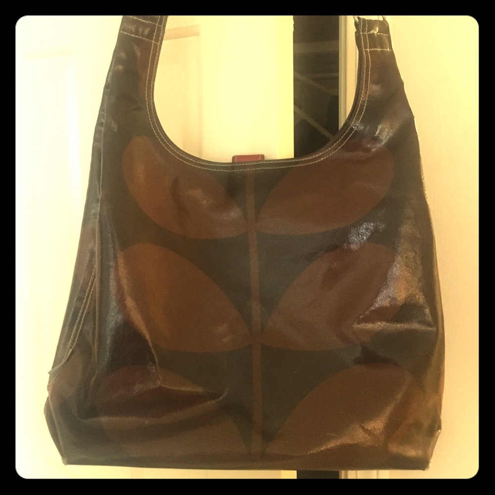 Orla Kiely brown stem crossbody!